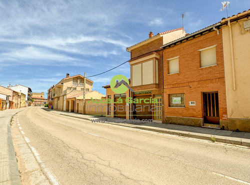 Casas o chalets en venta en Berlanga de Duero