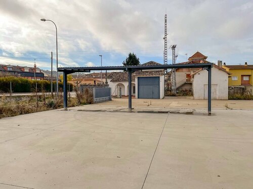 Nave en venta en El Burgo de Osma