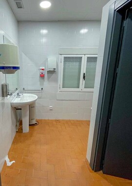 Nave en venta en El Burgo de Osma