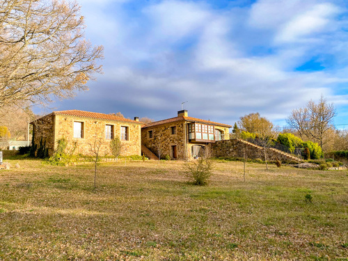 Casa en venta en Derroadas