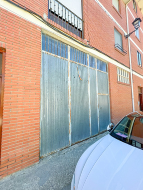 Garaje en venta en San Esteban de Gormaz