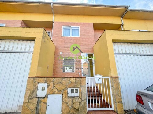 Casa en venta en El Burgo de Osma