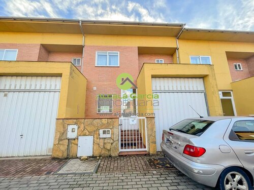Casa en venta en El Burgo de Osma