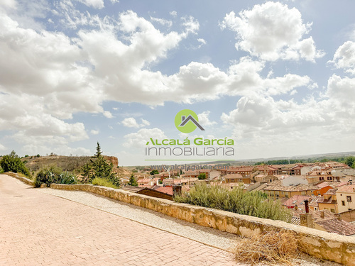 Bodega en venta en San Esteban de Gormaz