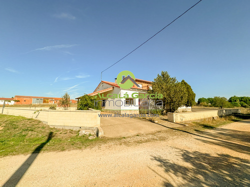 Casa en venta en Fuentearmegil