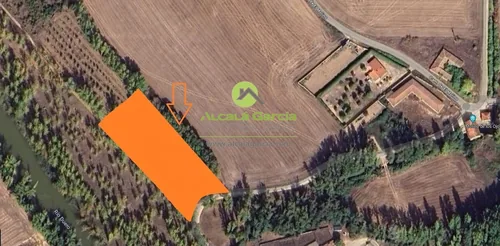 Terreno rústico en venta en San Esteban de Gormaz