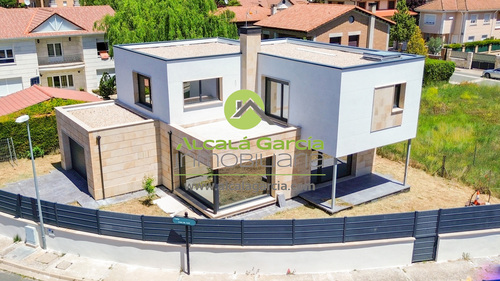 Casa en venta en El Burgo de Osma