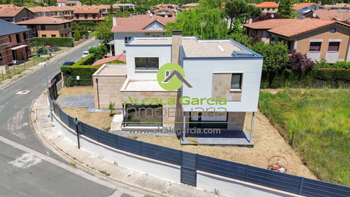 Casa en venta en El Burgo de Osma