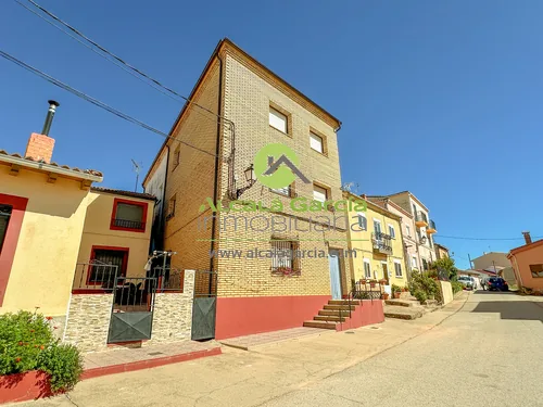 Casa en alquiler en Villálvaro