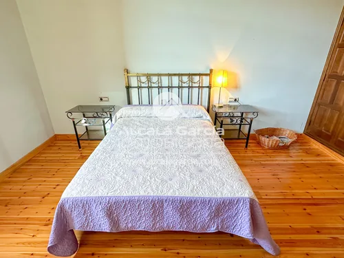 Casa en venta en Abanco