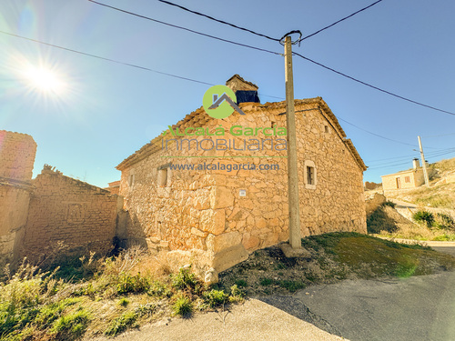 Casa en venta en Velilla de San Esteban
