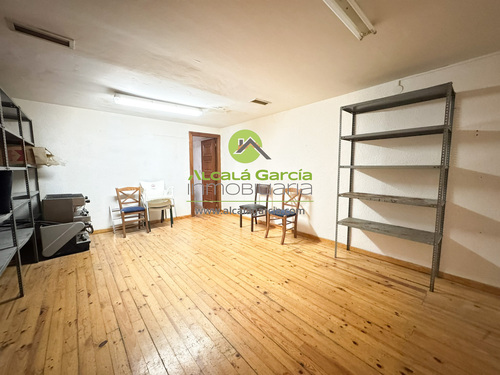 Local en venta en El Burgo de Osma