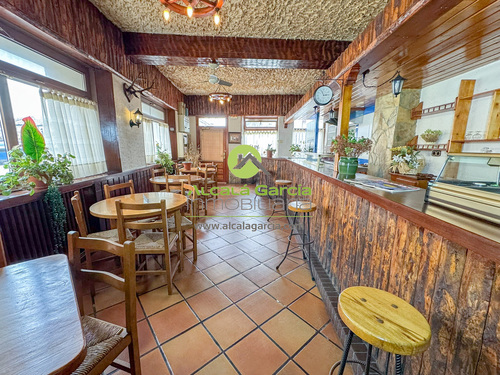 Local en venta en Langa de Duero
