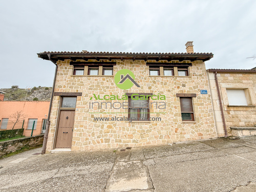 Casa en venta en Espeja de San Marcelino