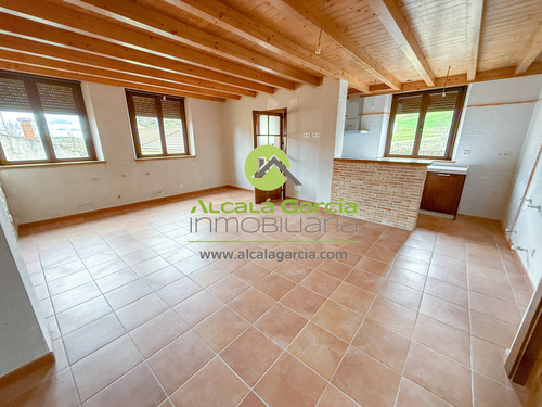 Casa en venta en Espeja de San Marcelino