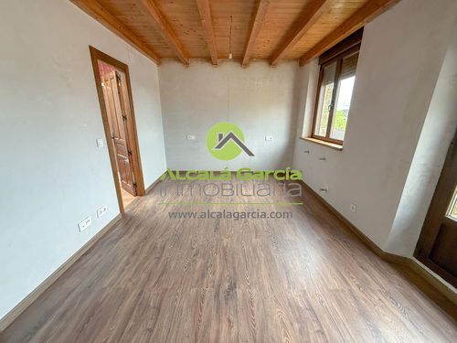 Casa en venta en Espeja de San Marcelino