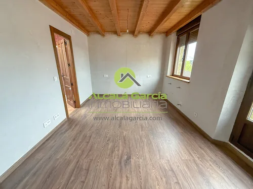Casa en venta en Espeja de San Marcelino