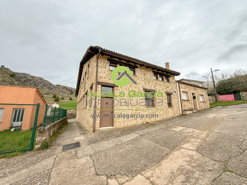 Casa en venta en Espeja de San Marcelino