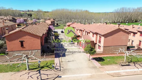 Casa en venta en Ayllón