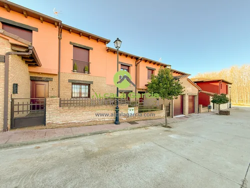 Casa en venta en Ayllón