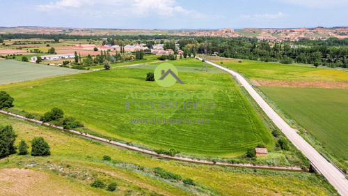 Terreno rstico en venta en San Esteban de Gormaz