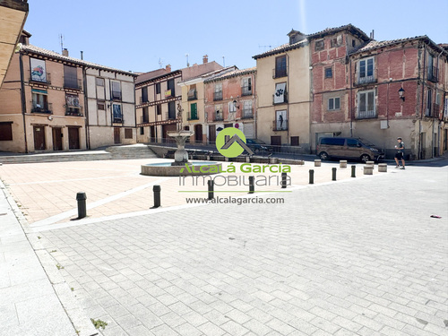 Local en venta en El Burgo de Osma