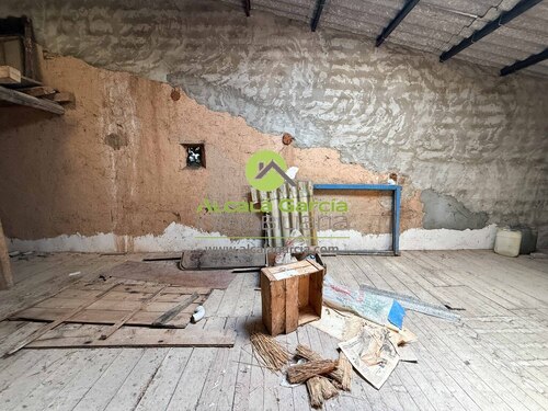 Nave en venta en San Esteban de Gormaz