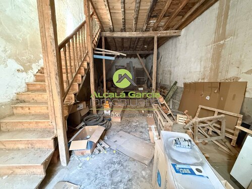 Nave en venta en San Esteban de Gormaz