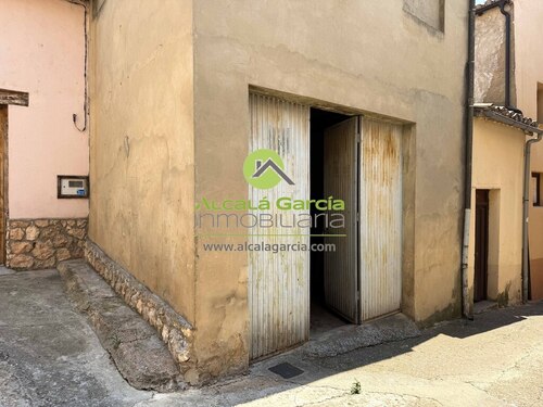 Nave en venta en San Esteban de Gormaz