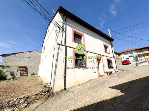 Casa en venta en Santervs del Burgo
