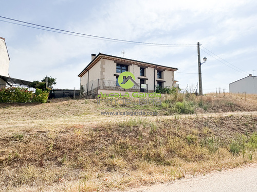 Casa en venta en Villalvaro