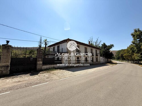 Casa en venta en El Burgo de Osma