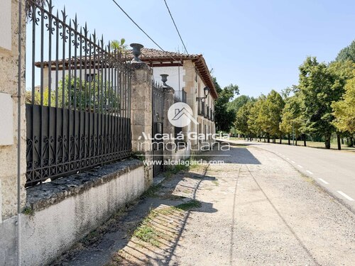 Casa en venta en El Burgo de Osma
