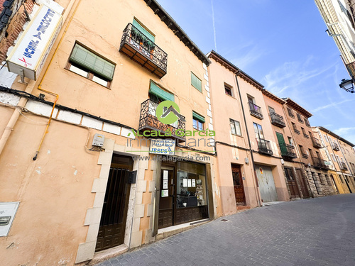 Casa en venta en El Burgo de Osma