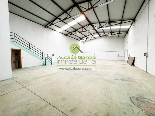 Nave en venta en El Burgo de Osma