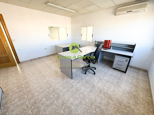 Nave en venta en El Burgo de Osma