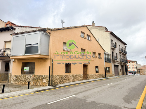 Casa en venta en El Burgo de Osma