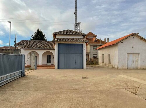 Naves en venta en El Burgo de Osma