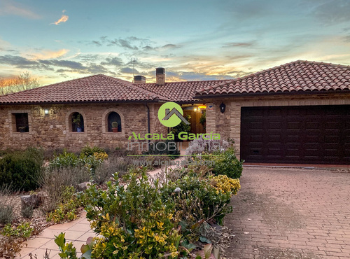 Casas o chalets en venta en Derroadas