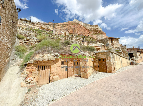 Bodegas en venta en San Esteban de Gormaz