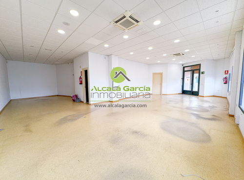Locales en venta en El Burgo de Osma