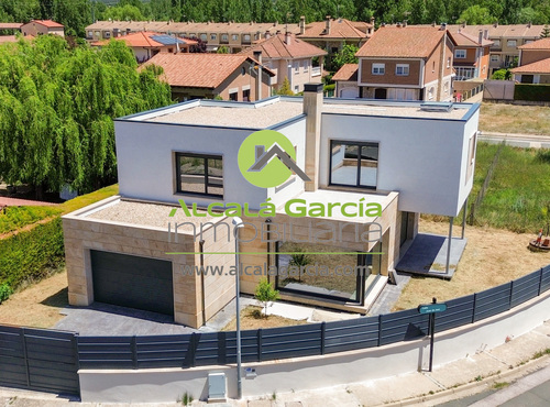 Casas o chalets en venta en El Burgo de Osma
