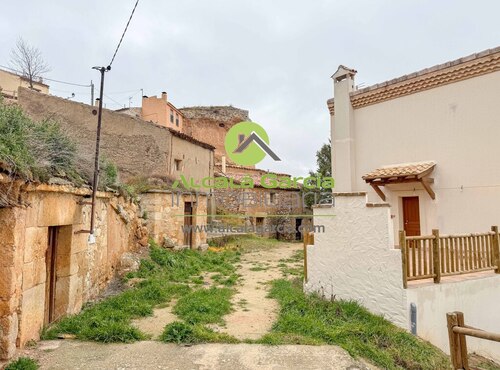 Bodegas en venta en San Esteban de Gormaz