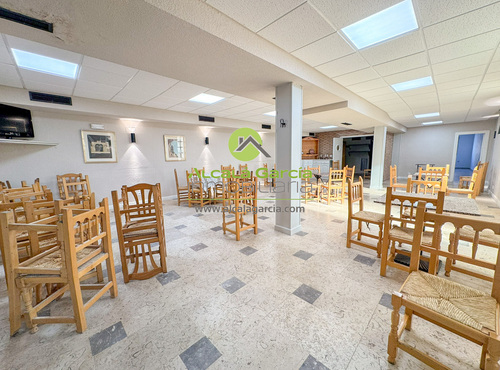 Locales en venta en El Burgo de Osma
