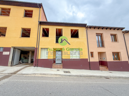 Casas o chalets en venta en San Esteban de Gormaz