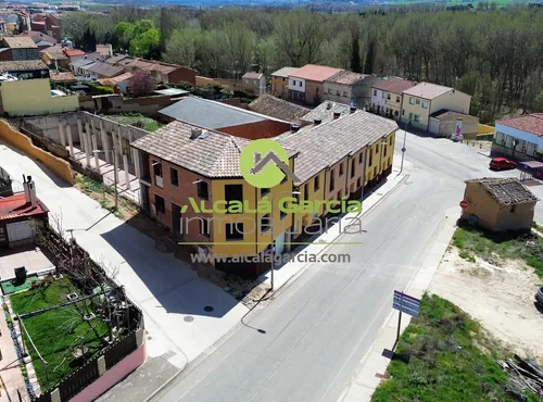Casas o chalets en venta en San Esteban de Gormaz
