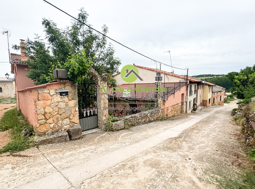 Casas o chalets en venta en Lodares de Osma