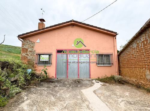 Naves en venta en Lodares de Osma