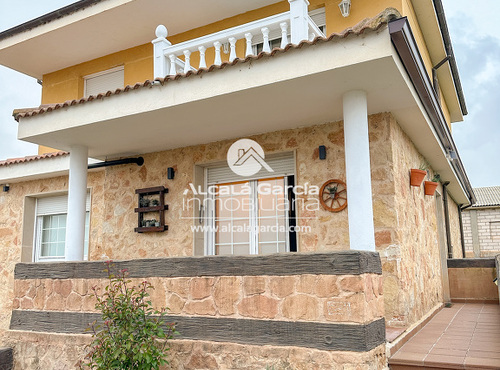 Casas o chalets en venta en San Esteban de Gormaz