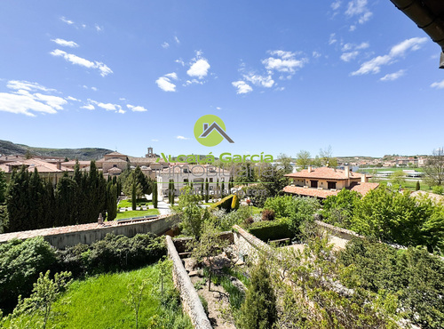 Edificios en venta en El Burgo de Osma